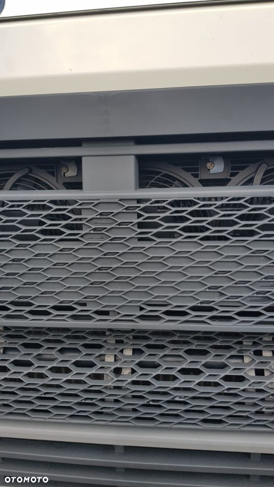 Volvo FH460 - 19