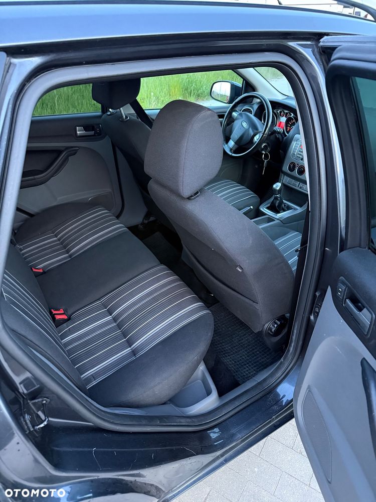 Ford Focus 1.6 Trend - 7