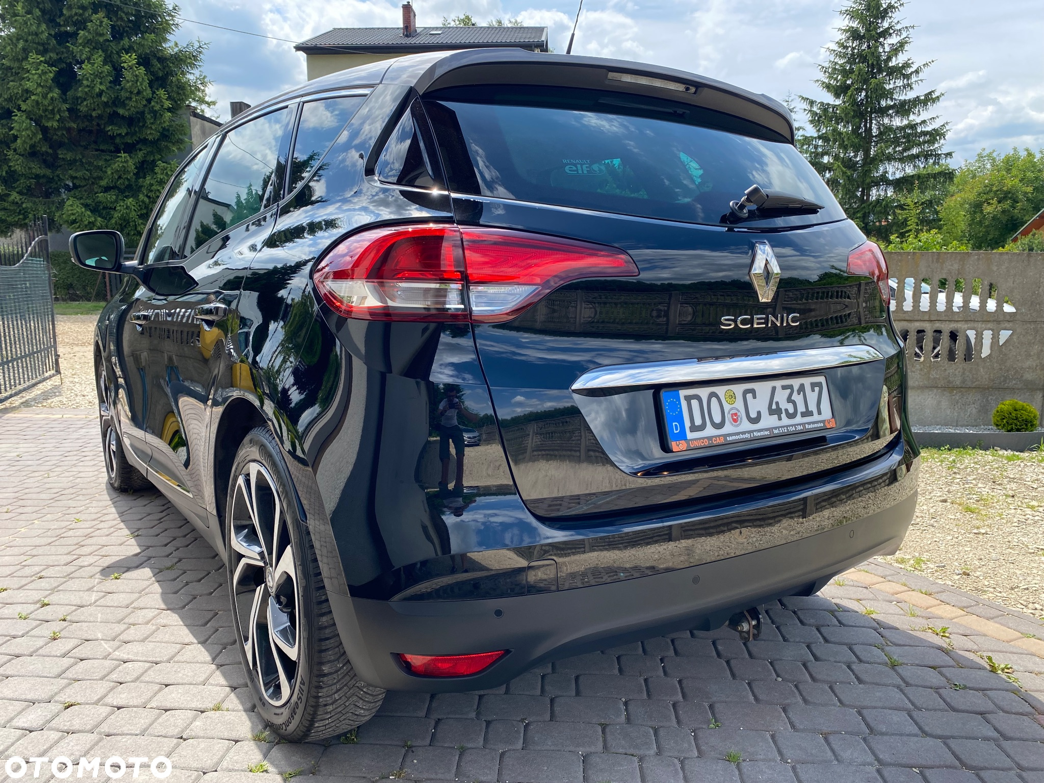 Renault Scenic 1.6 dCi Bose - 27