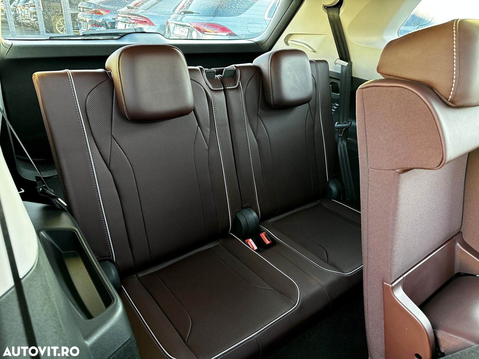 Volkswagen ID.6 - 28