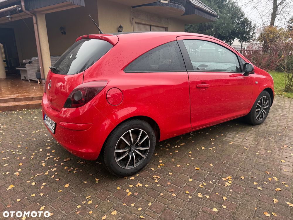 Opel Corsa 1.4 16V Color Edition - 13