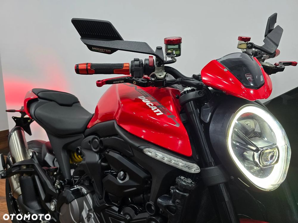 Ducati Monster - 8