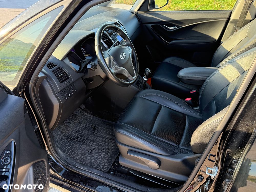 Hyundai ix20 - 15