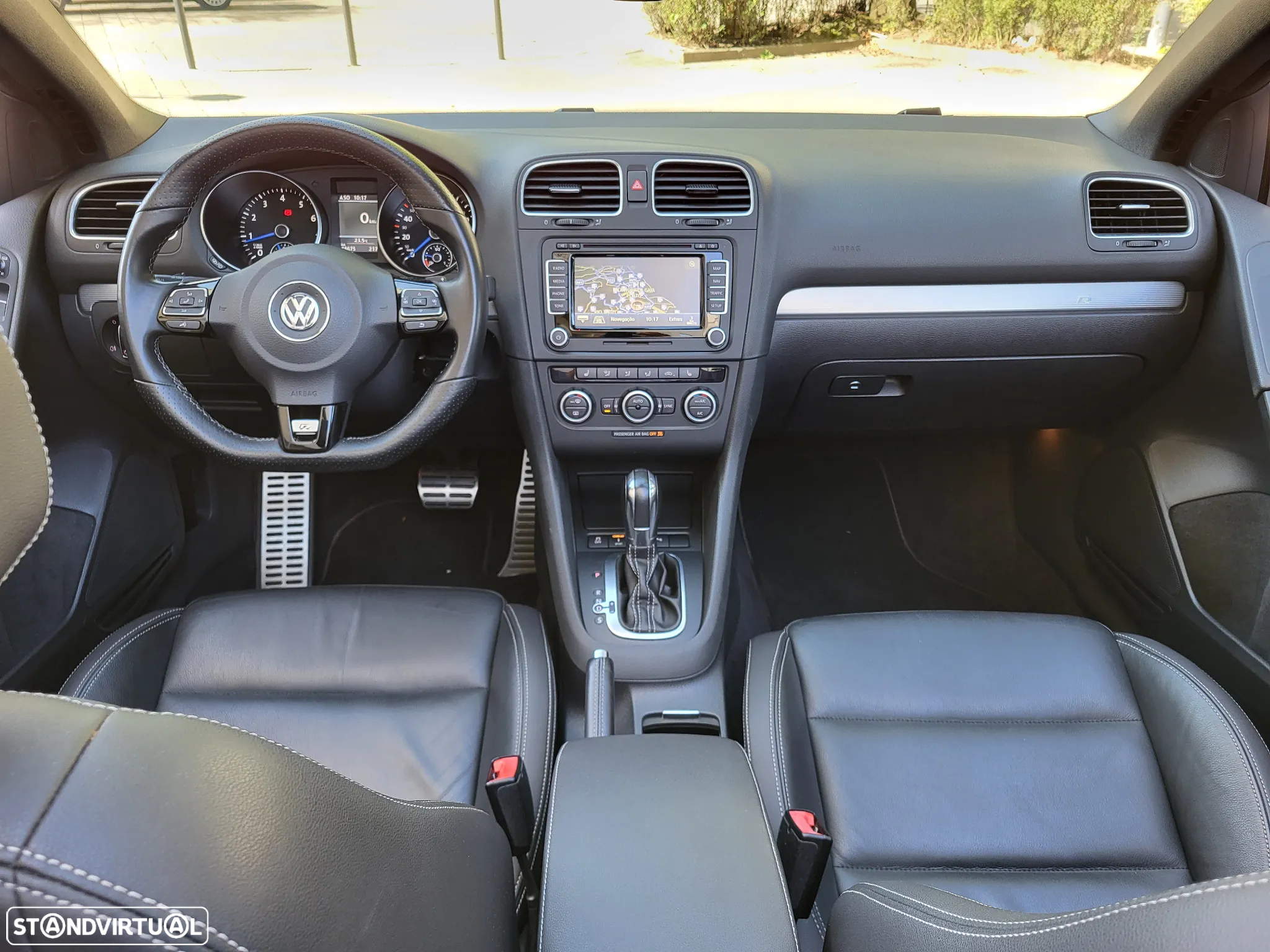 VW Golf Cabriolet R DSG - 23