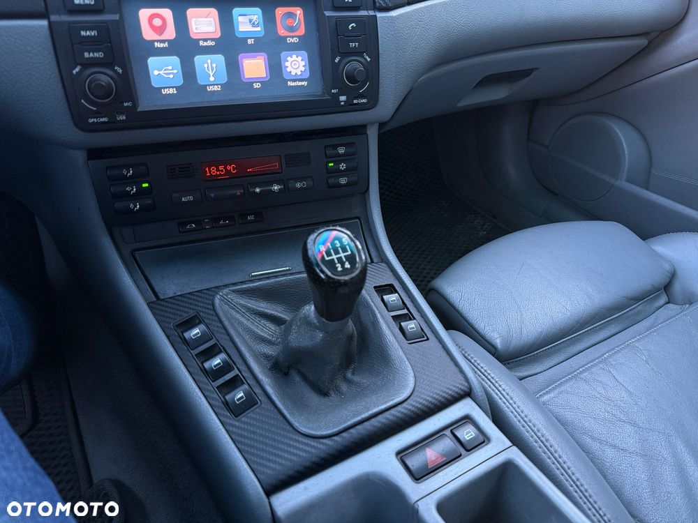 BMW Seria 3 325i - 26
