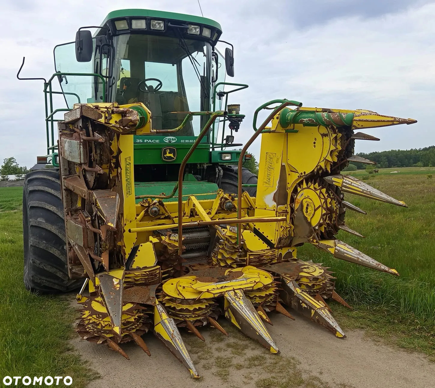 John Deere 7600 - 8