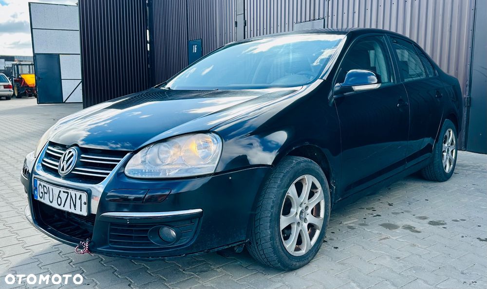 Volkswagen Jetta 1.9 TDI Comfortline - 3