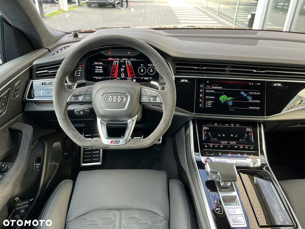 Audi RS Q8 - 22