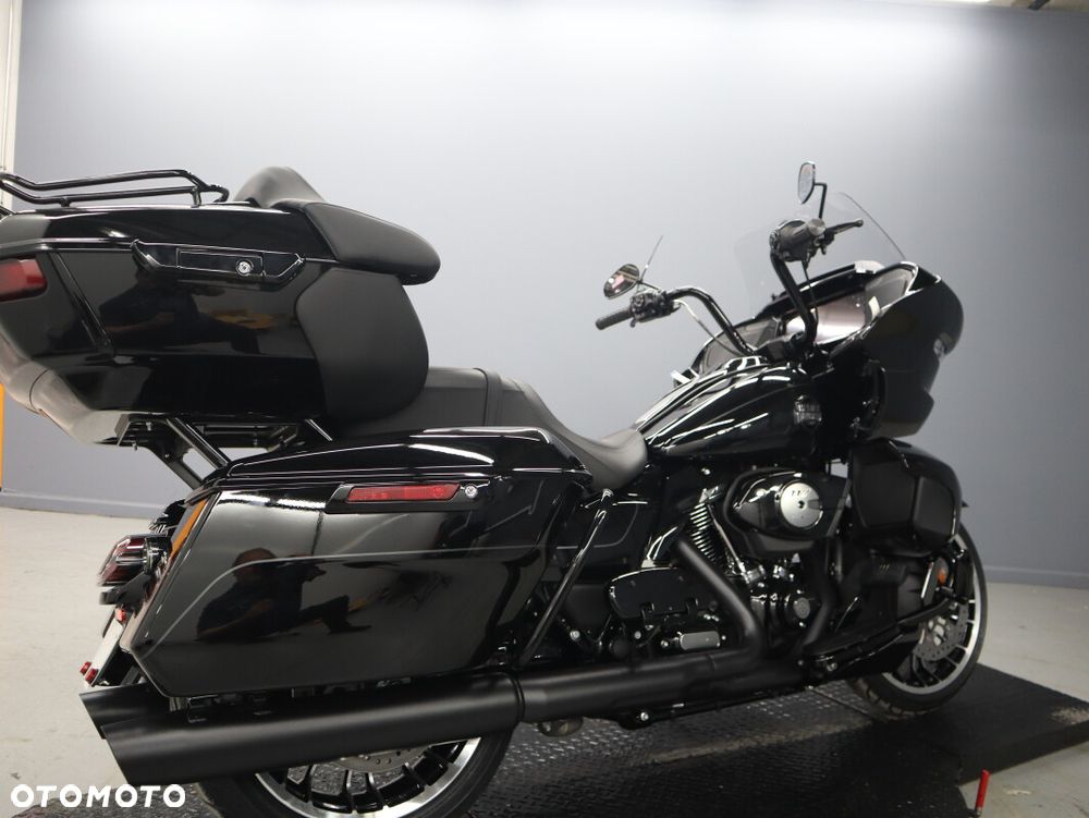 Harley-Davidson Touring Road Glide - 6