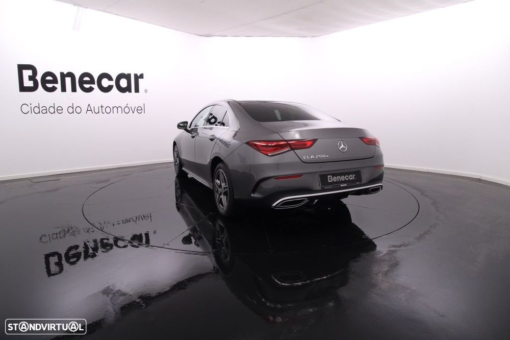 Mercedes-Benz CLA 250 e AMG Line - 5