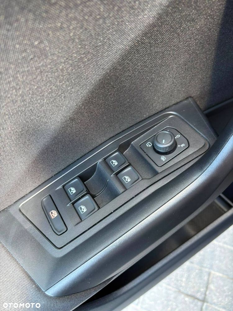 Volkswagen T-Roc 1.5 TSI Life DSG - 10