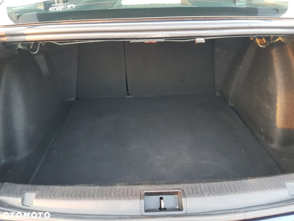 Renault Fluence 2.0 16V 140 CVT Dynamique - 17