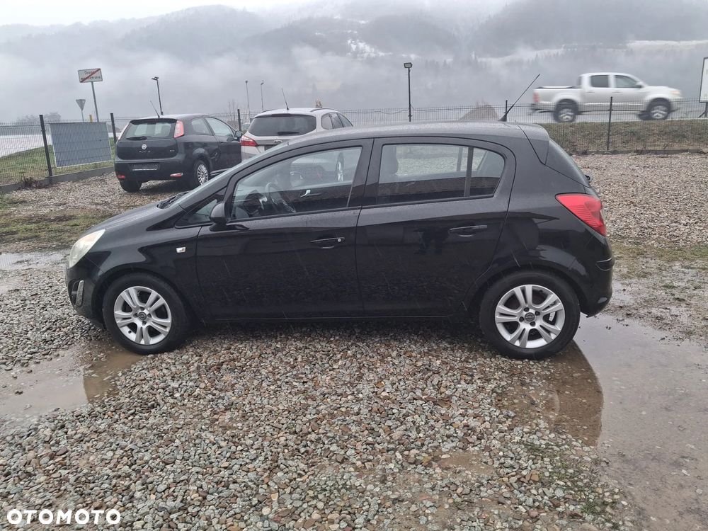 Opel Corsa 1.2 16V Enjoy - 9