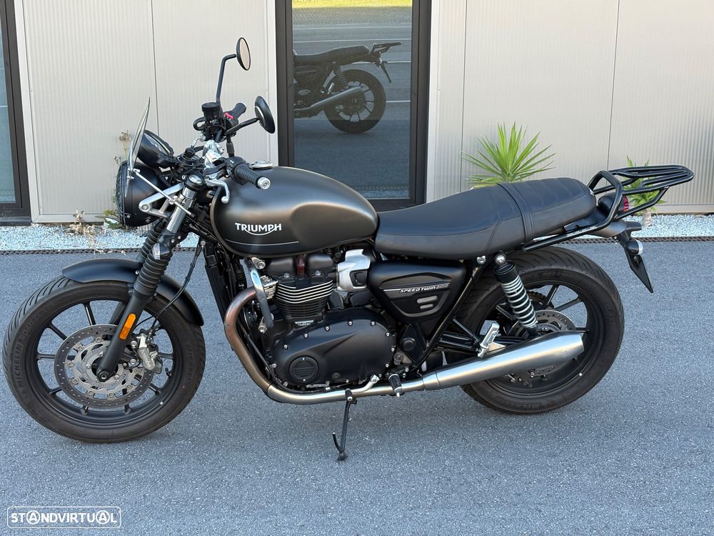 Triumph Bonneville Speed  Twin 900 - 5