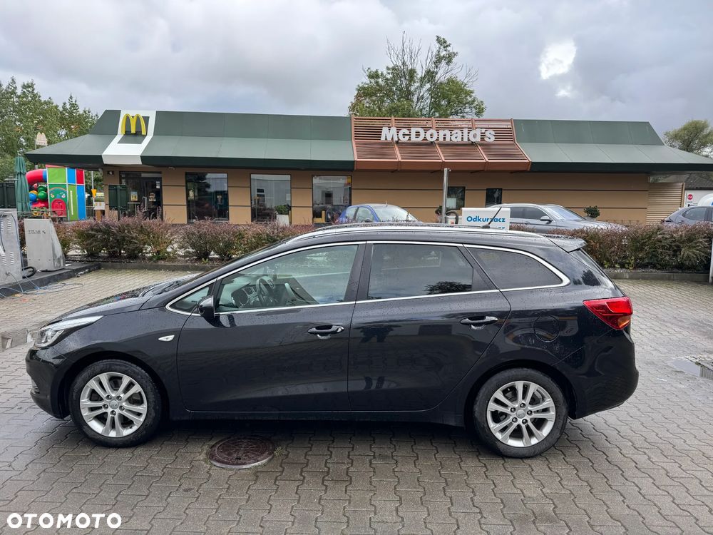 Kia Ceed Cee'd 1.6 GDI M - 2