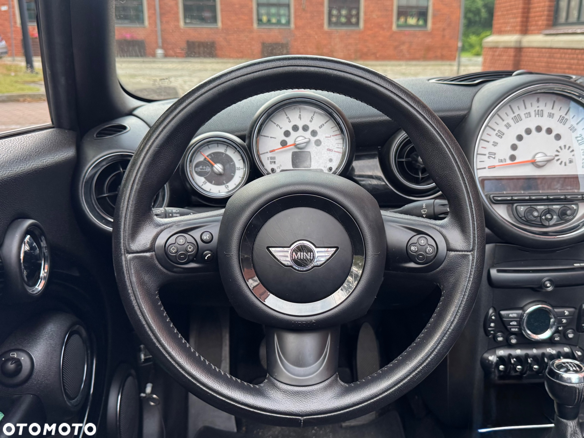 MINI Cooper Cabrio - 36