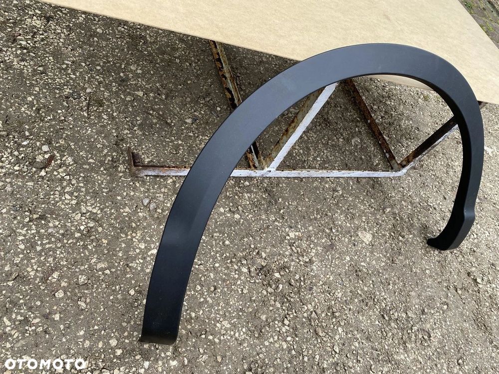 LISTWA PRAWA NA TYLNY BŁOTNIK QASHQAI II J11 ORYGINALNA 938284EA0A - 2