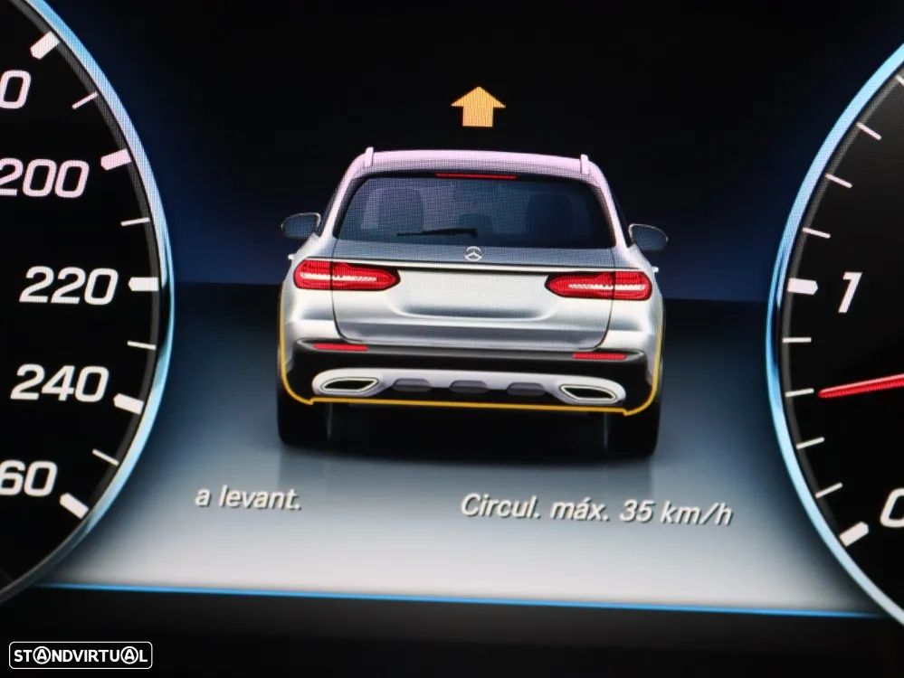 Mercedes-Benz E 350 d 4-Matic All Terrain Avantgarde + - 29