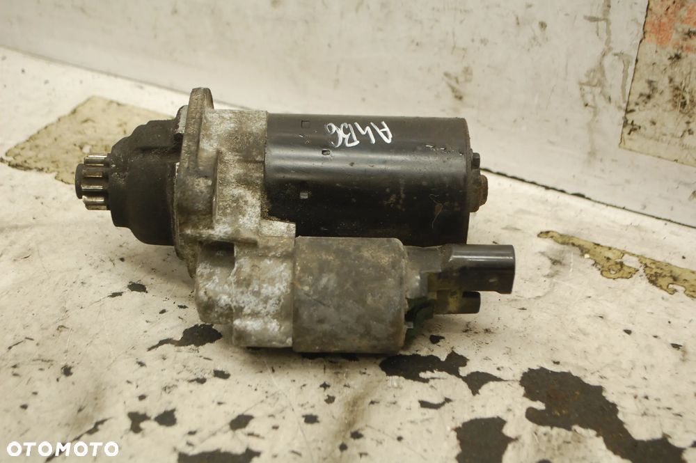 ROZRUSZNIK BOSCH AUDI A4 B6 2.0 ALT AWA - 1