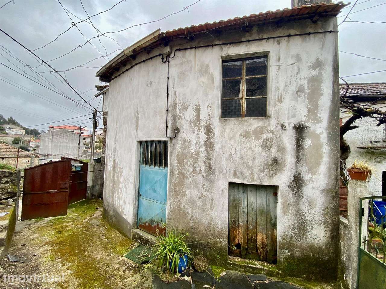 Moradia para restauro em Parada de Todeia, Paredes - Grande imagem: 3/7