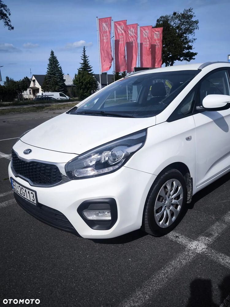 Kia Carens 1.6 GDI M - 10