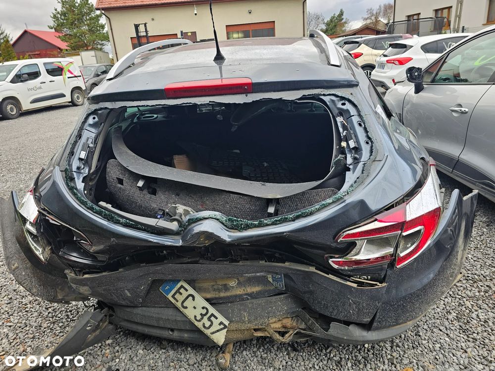 Renault Megane 1.5 dCi Energy Bose EU6 - 6