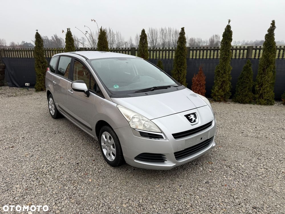 Peugeot 5008 1.6 Access 7os - 9