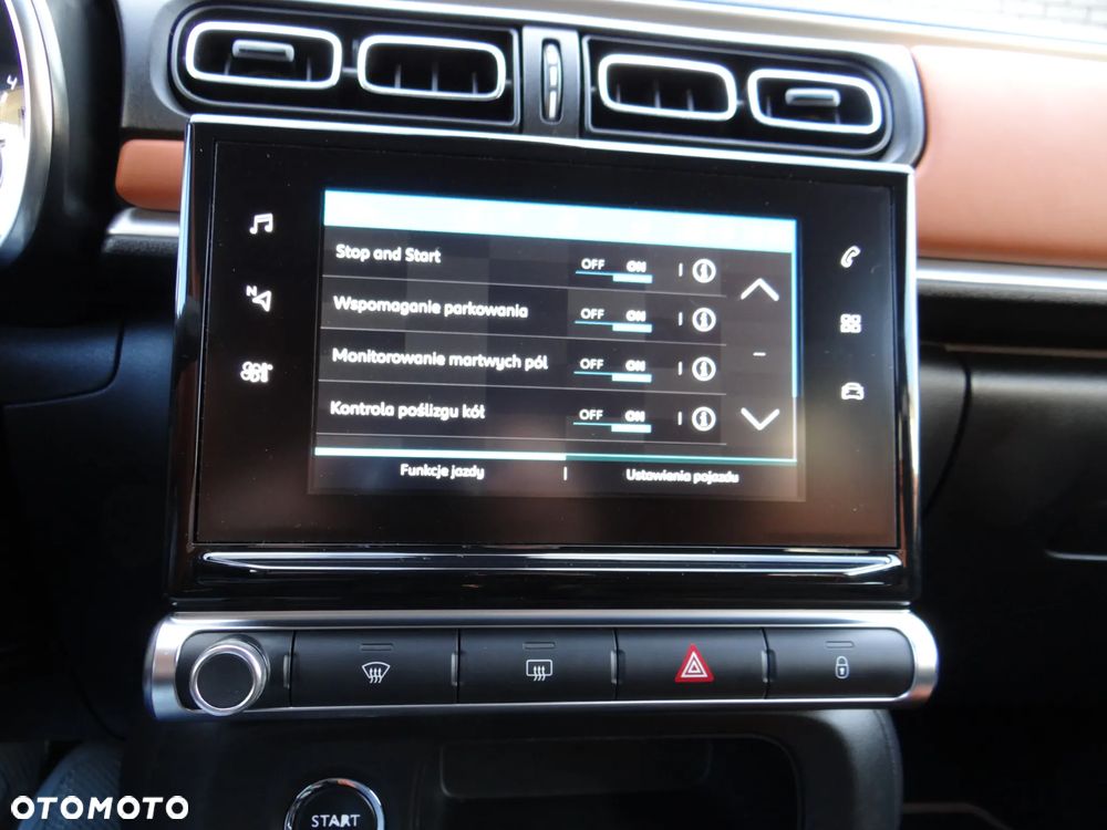 Citroën C3 BlueHDi 100 S&S SHINE - 31