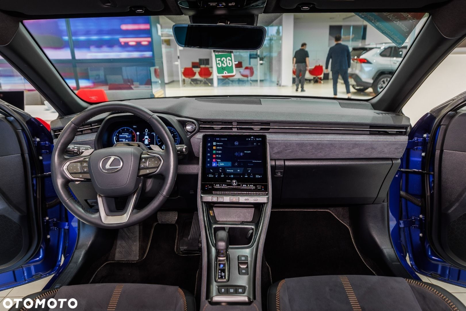 Lexus Inny - 7