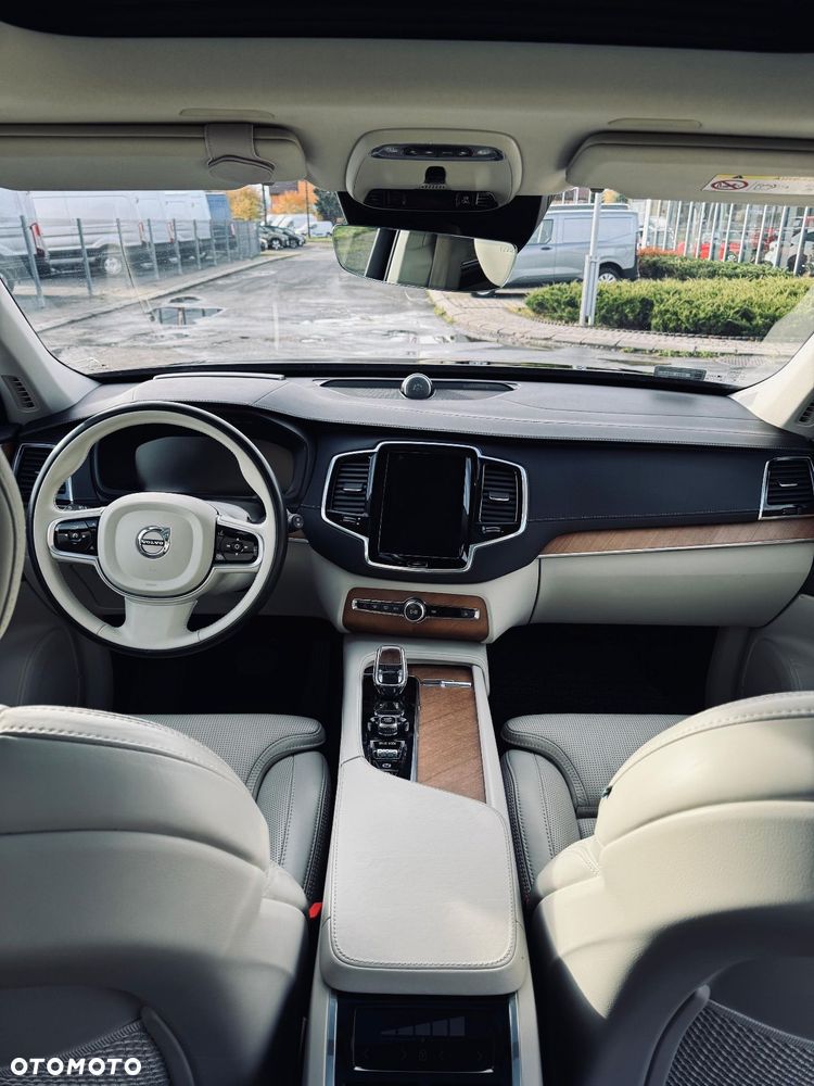 Volvo XC 90 B5 D AWD Inscription 7os - 24