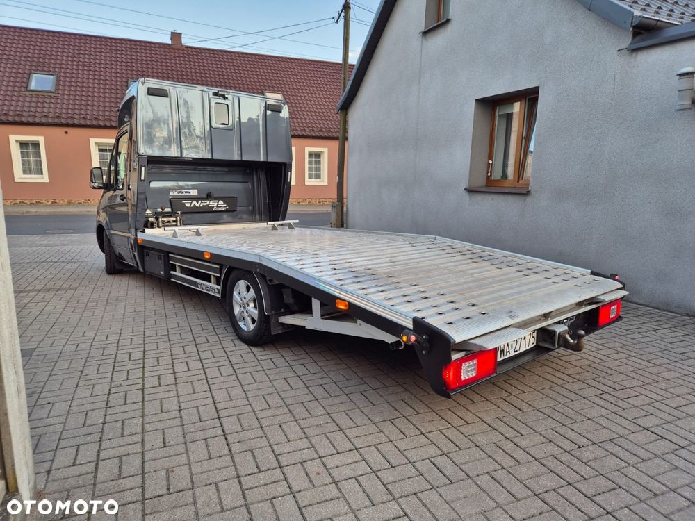 Mercedes-Benz Sprinter - 6