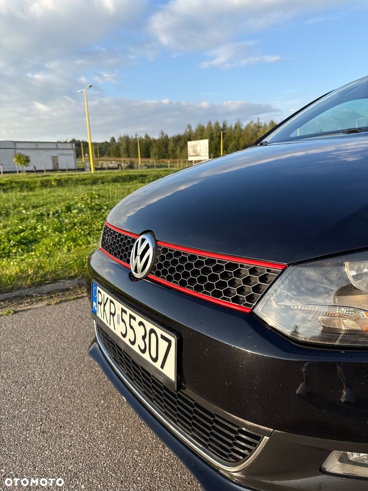 Volkswagen Polo 1.6 TDI DPF Highline - 2