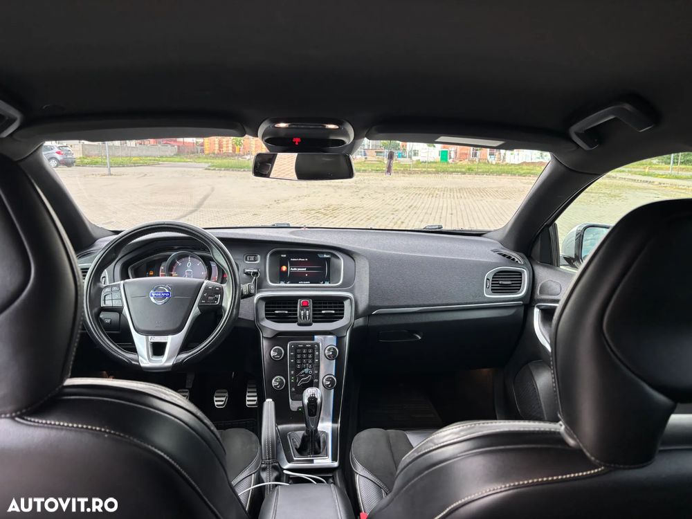 Volvo V40 D4 VEA R-Design - 8