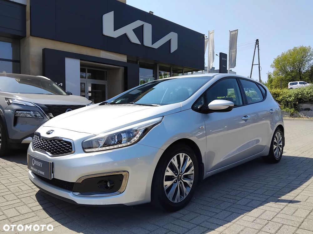 Kia Ceed 1.6 CRDi L - 2