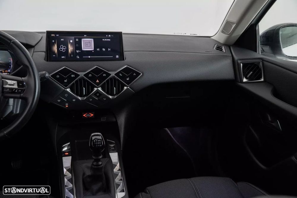 DS DS3 Crossback - 34