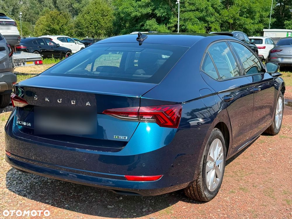 Skoda Octavia - 1