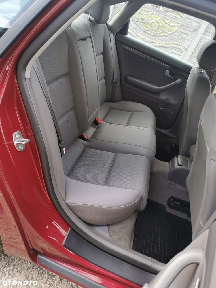 Audi A4 Limousine 2 - 26