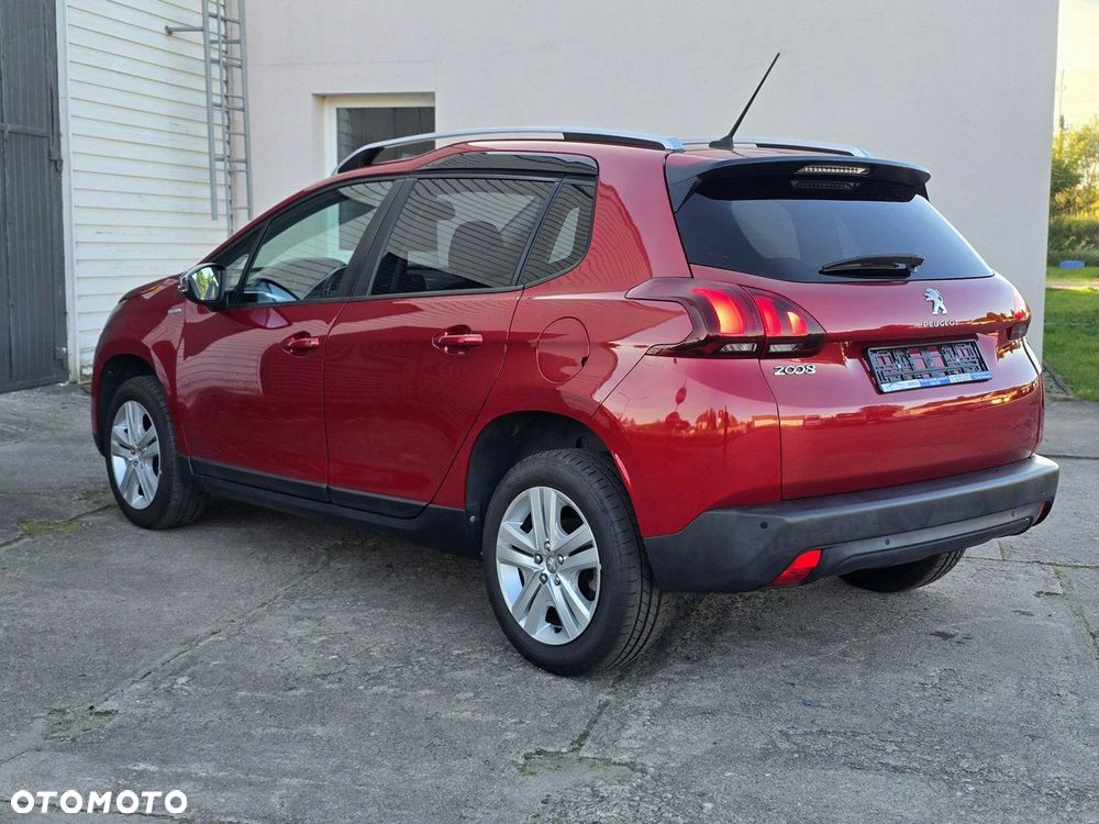 Peugeot 2008 1.2 Pure Tech Style - 2