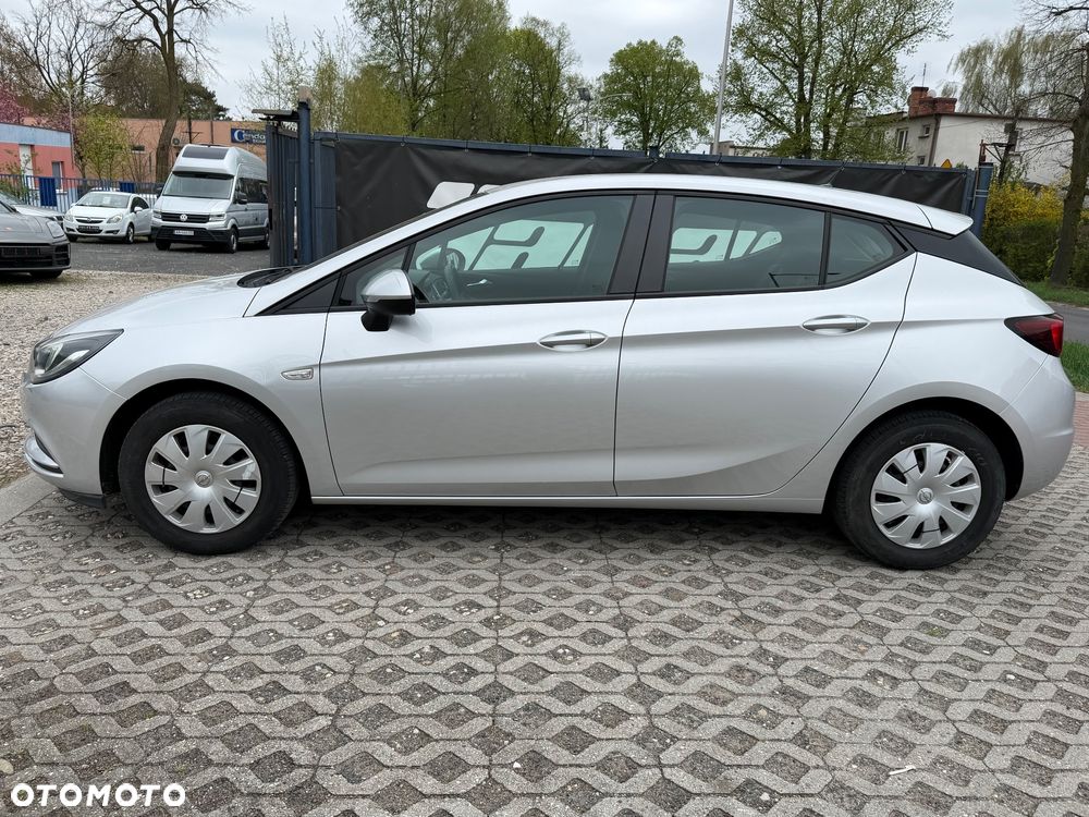 Opel Astra 1.4 Essentia - 9