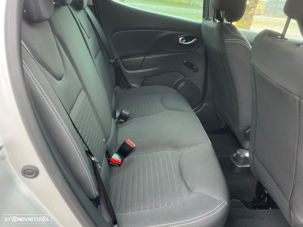 Renault Clio 1.5 dCi Limited EDition - 12