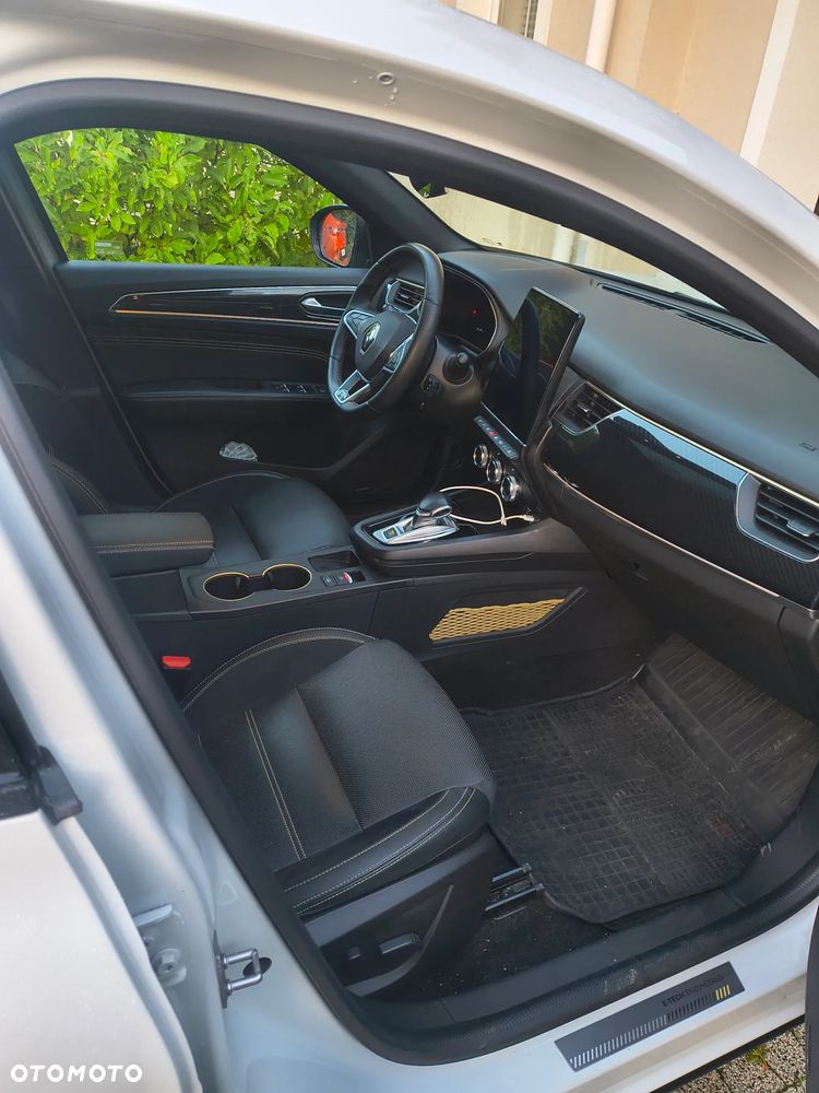 Renault Arkana 1.6 E-TECH E-Tech Engineered MMT - 12