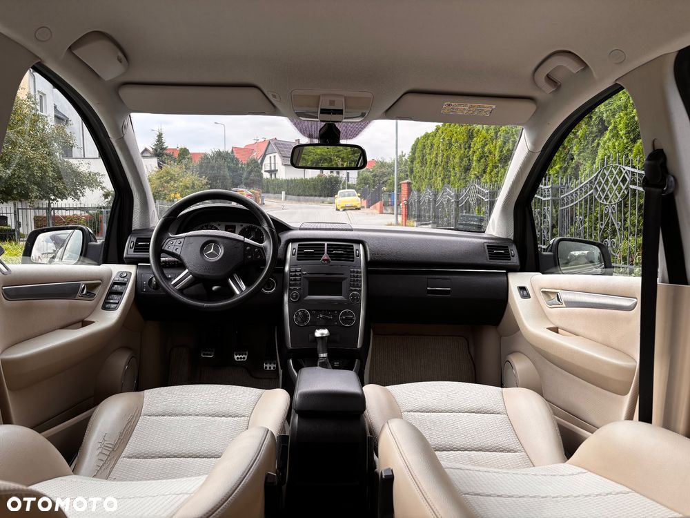 Mercedes-Benz Klasa B 180 CDI DPF Special Edition - 16