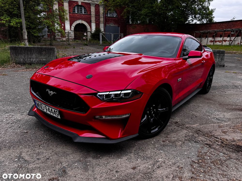 Ford Mustang - 1