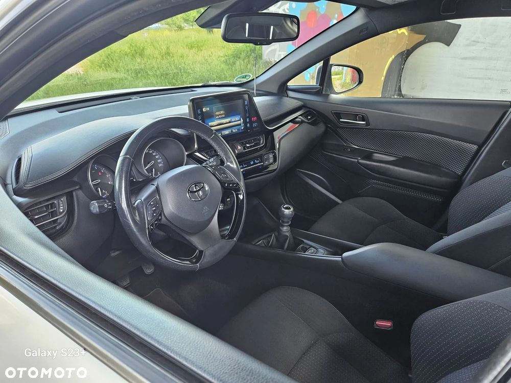 Toyota C-HR 1.2 Turbo Club - 11