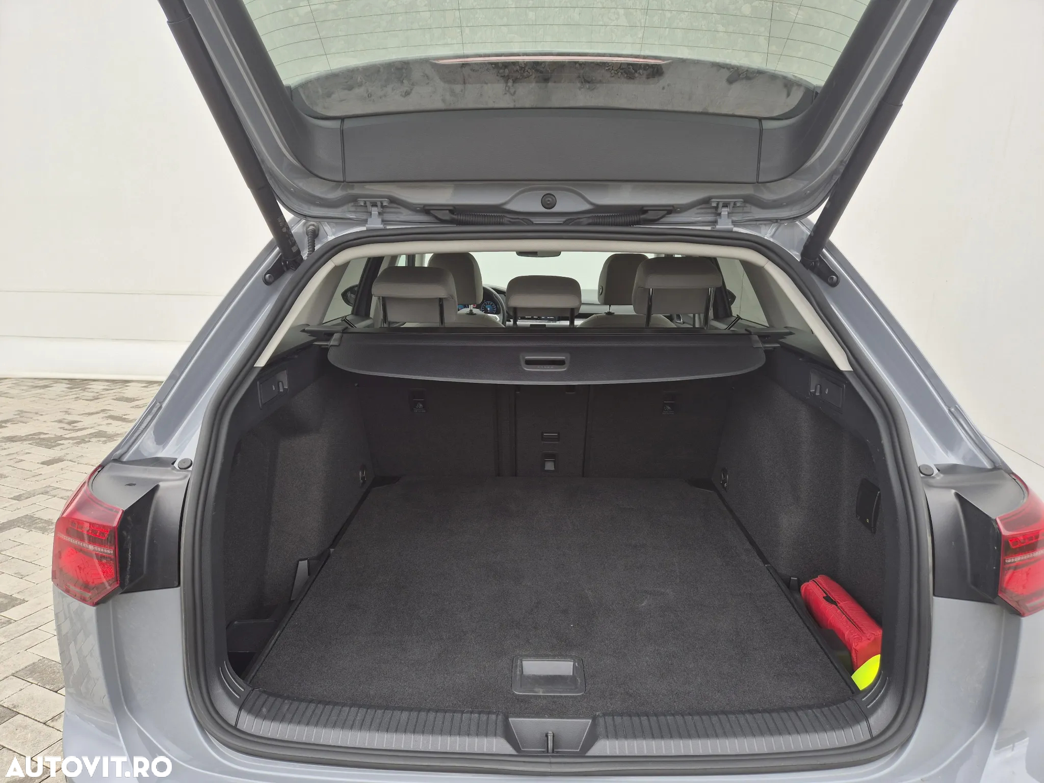 Volkswagen Golf Variant 2.0 TDI 150CP DSG Style - 40