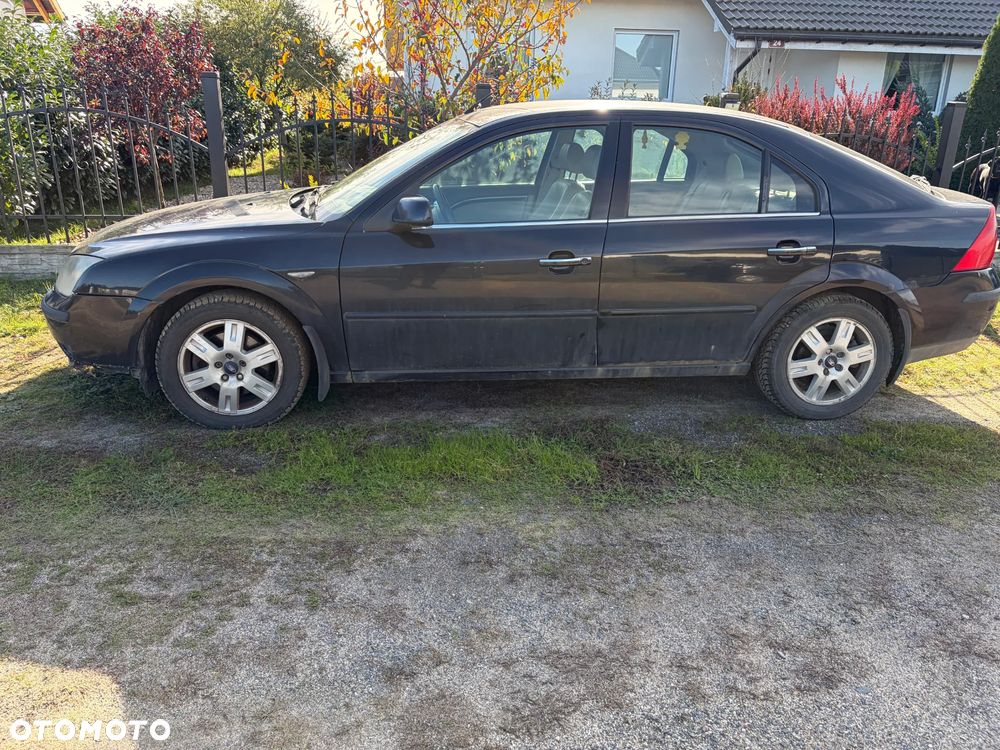Ford Mondeo 2.0 TDCi Ghia X - 3