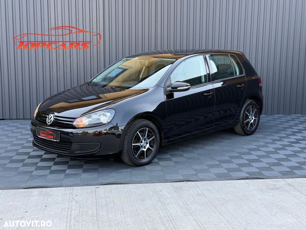 Volkswagen Golf - 2
