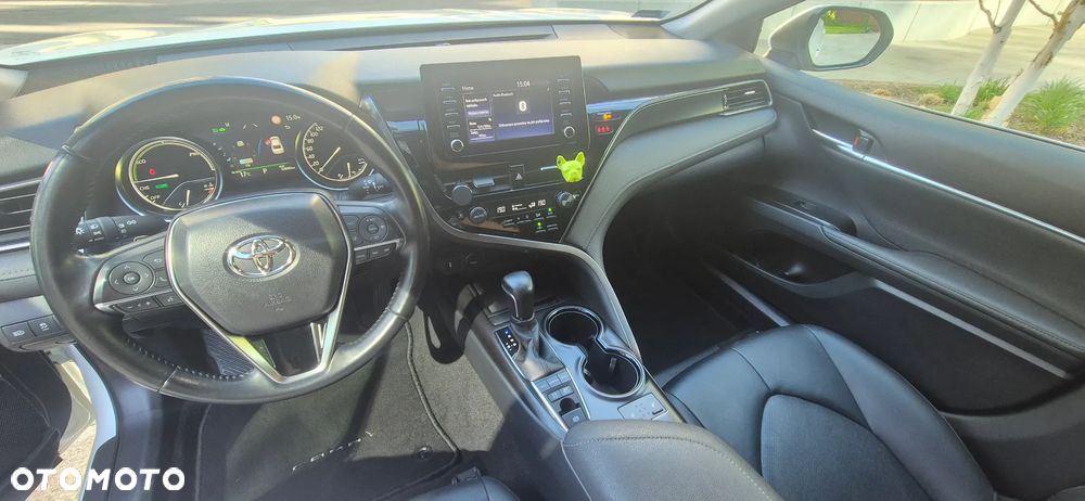 Toyota Camry 2.5 Hybrid Comfort CVT - 10