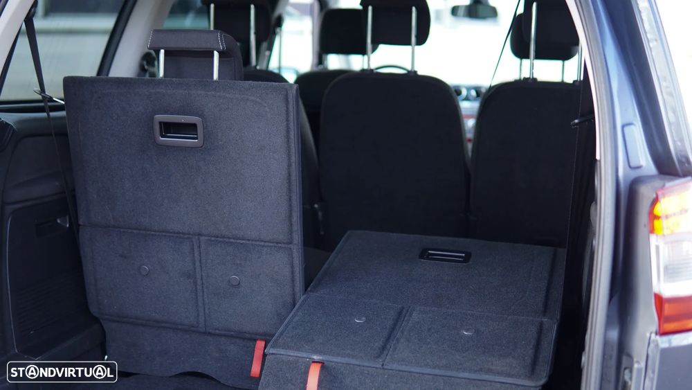 Ford Galaxy 2.0 TDCi Titanium - 15