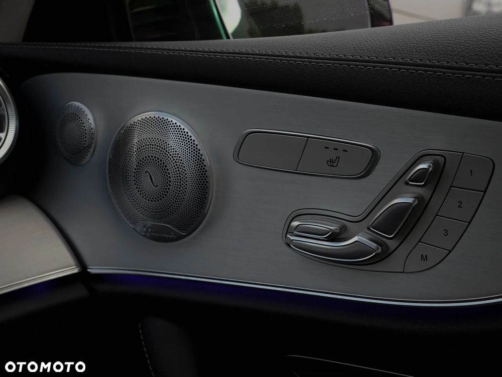 Mercedes-Benz Klasa E 220 d 4-Matic Avantgarde - 15